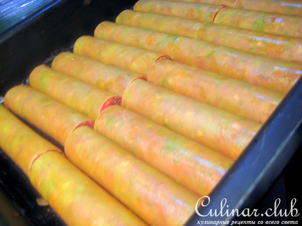 Каннеллони под белым соусом.