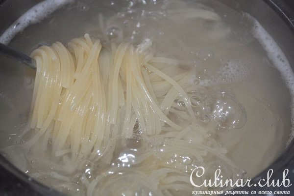 Spaghettini n.3 под беконом