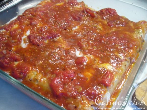 Каннеллони с фаршем, цукини и и фетой под двумя соусами