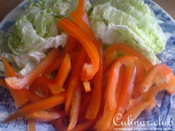 Спагетти с индейкой и перчиком