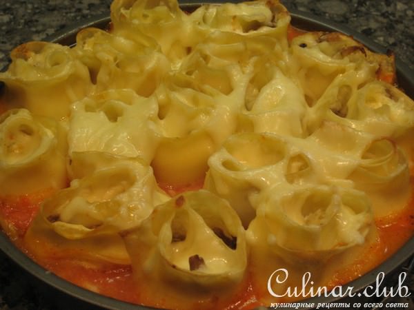 Рулеты из лазаньи с тремя сырами