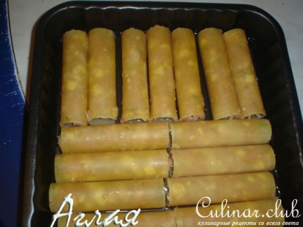 Каннеллони с курицей и сыром
