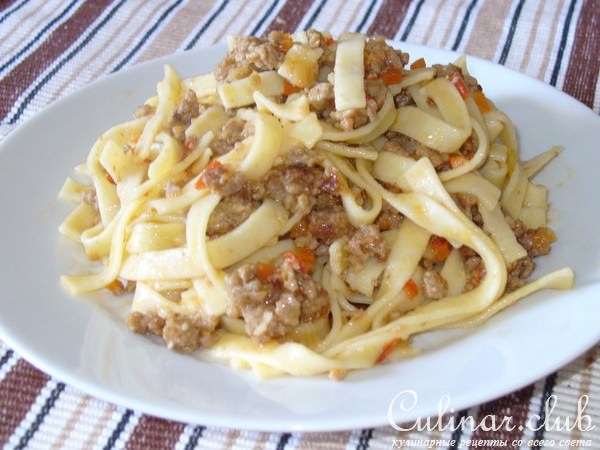 Лапша "Вкусняшка" ( с фаршем)