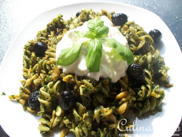 Макароны с семечками и шпинатным песто-фермерский вариант !!!