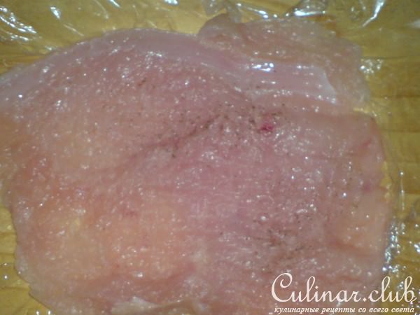 Фаршированые шницели из индейки с творожным сыром и руколой