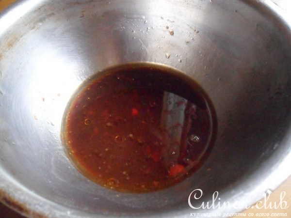 Куриные шашлычки на шпажках