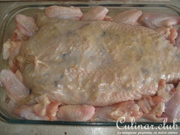 Курица фаршированная домашними тельяттели