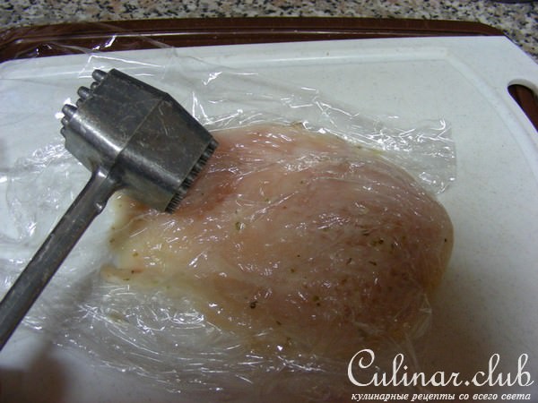 Курочка под снегом