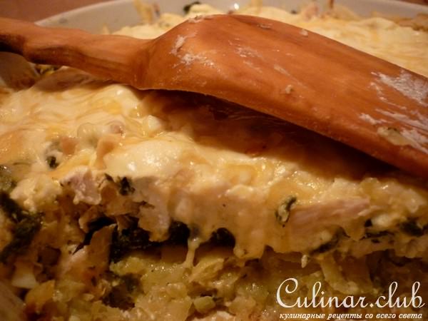 Картофельная запеканка с щавелем и куриным филе