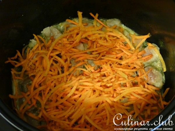 Капуста, тушеная с индейкой и рисом (тест-драйв Vitek)