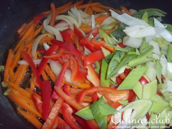 Отбивные в ореховой панировке с овощами.( в азиатском стиле)