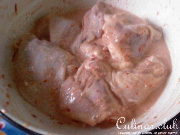 Куриные бёдрышки в пряной панировке.