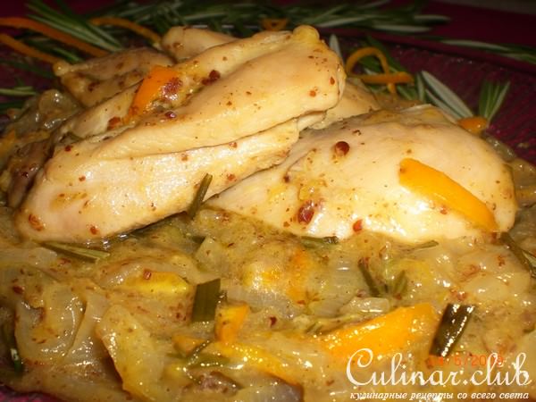 Курица тушеная в апельсиновом соусе с розмарином