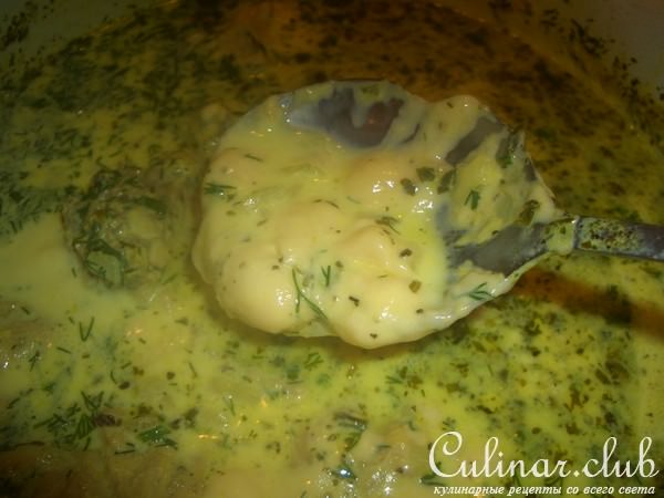Курица в молоке с сыром
