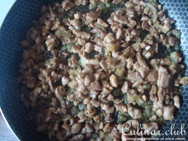Лазанья с Жульеном из курицы и грибов