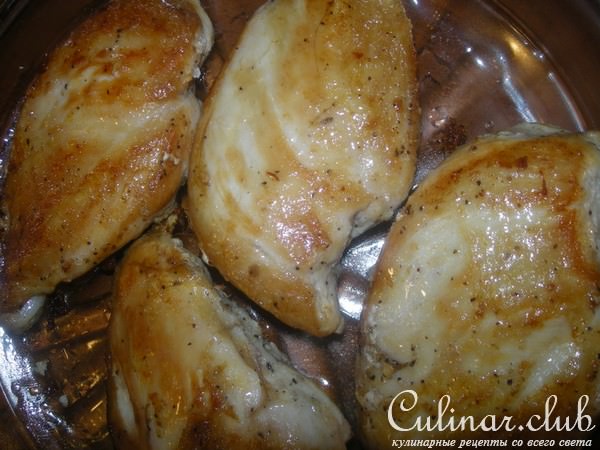 Куриное филе с соусом из хрена