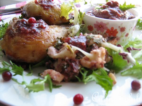 Цыпленок, начиненный моцареллой, под КЛЮКВЕННЫМ СОУСОМ Darbo