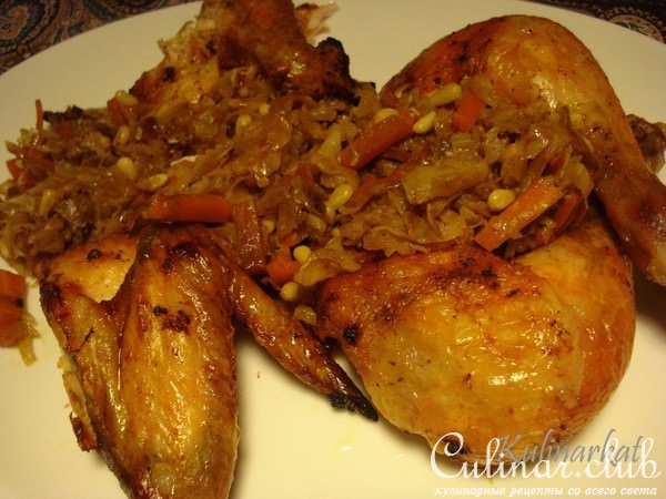 Курочка фаршированная капустой с кедровыми орешками