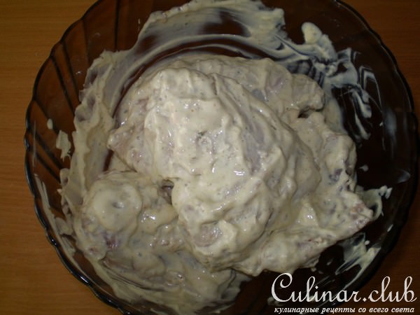 Курица в майонезно - чесночно - горчичном соусе,вкусно и быстро