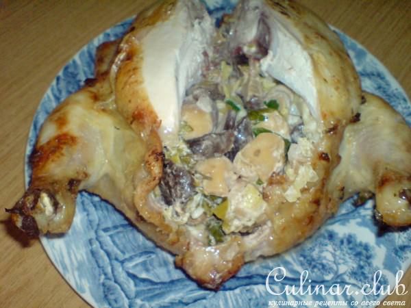 Цыплёнок по-домашнему,с маринованными грибами и сметаной