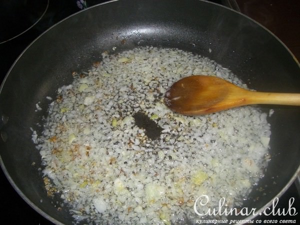 Запеканочка рисовая с курятинкой и сыром:)