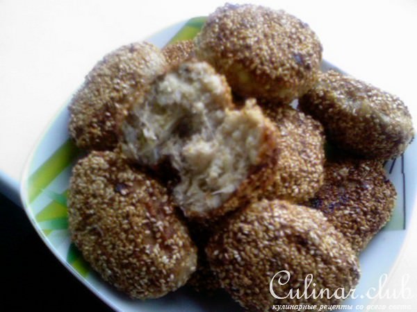 Куриные котлетки в кунжутной шубке