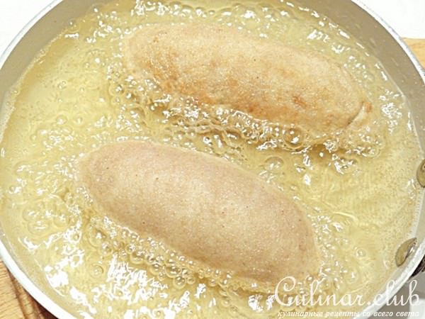 Куриные котлеты с маринованным перцем и фетой с рисом "Акватика мix" на гарнир за 30 минут
