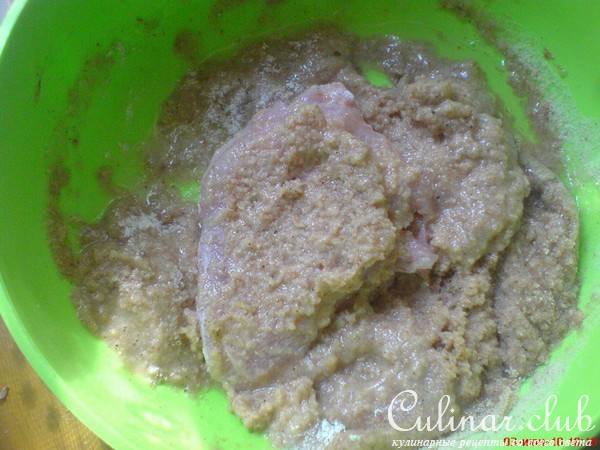 Куриное филе в сухарном кляре