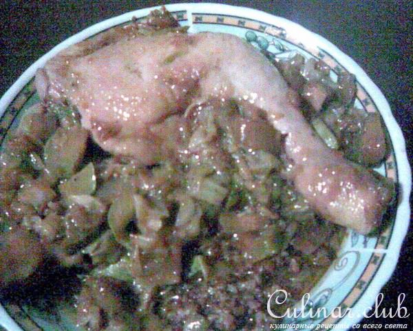Куриные ножки, пожаренные с овощами
