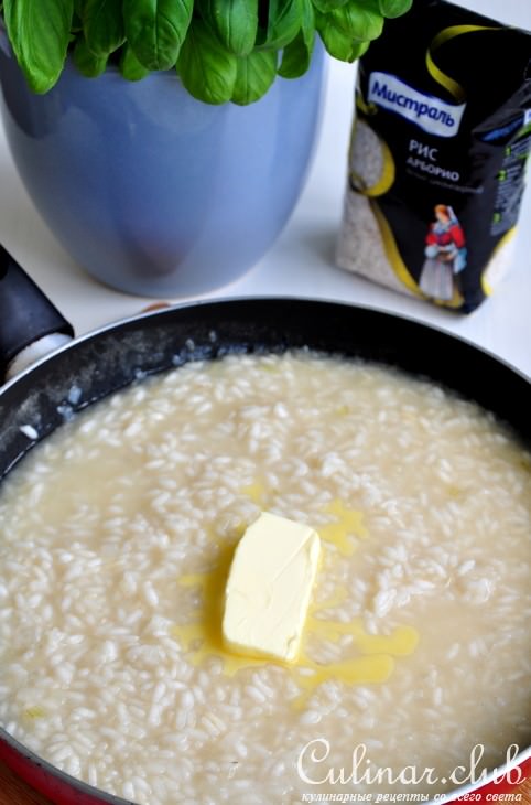    (risotto ai funghi) 