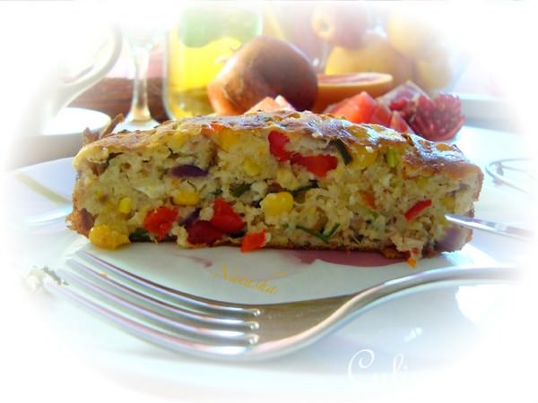 Творожная запеканка с брынзой,курицей и овощами на завтрак.