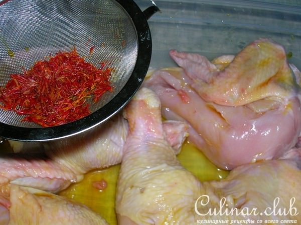 Тандури мунг или цыпленок в йогуртовом соусе со специями