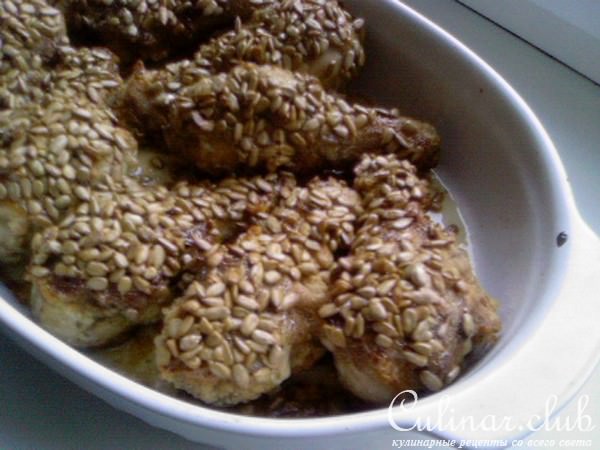 Куриные ножки, запечённые с семечками.