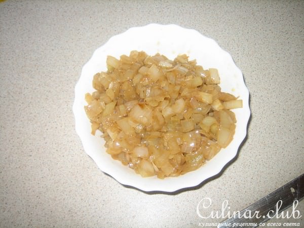 луковый рулет с курицей