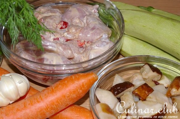 Курочка "Праздничная" с белыми грибами