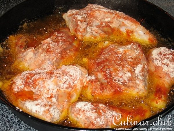 Курица с орехами и карри.