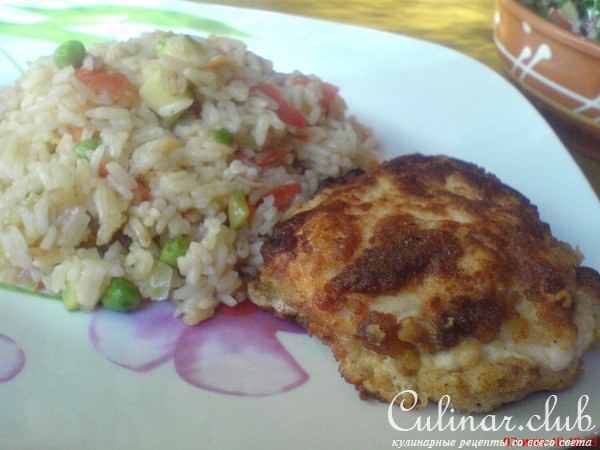 Куриное филе в сухарном кляре