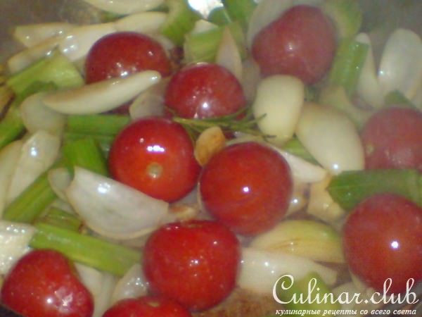 Курочка с помидорками в "Chianti"