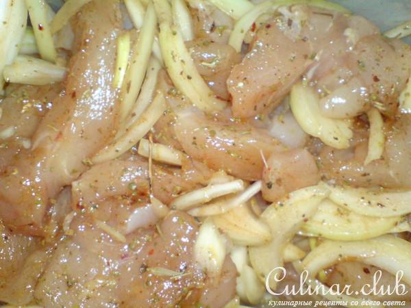 Мясо индейки с брынзой по-гречески