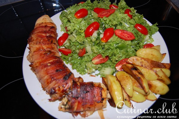 Рулет куриный с грибной начинкой