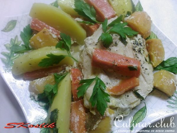 Куриная грудка с репкой и другими овощами