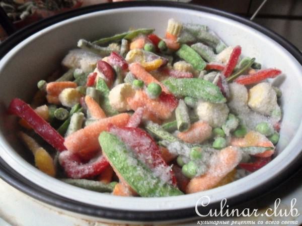 Треска в сметане с овощами