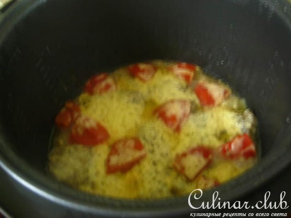 Макрорус на луковой подушке,запеченный с помидорами и сыром (Тест-драйв)