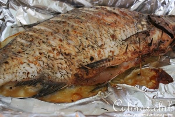 Лещ фаршированный кускусом