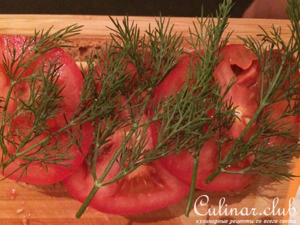 Бутерброды с чиабаттой и сосисками для пикника!