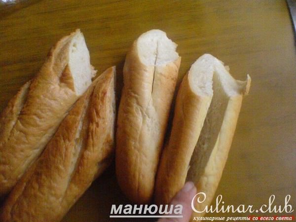 Бутерброды со свининой или свинина с капустным салатом в багете