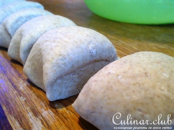 Колядки из ржаной муки с индейкой по-мароккански