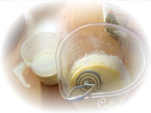 Клафути-французский пирог с вишнями.