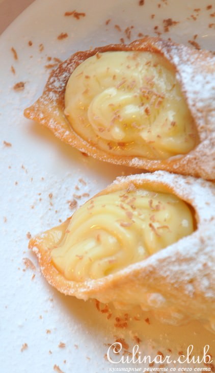 (Cannoli)    (crema pasticera) 
