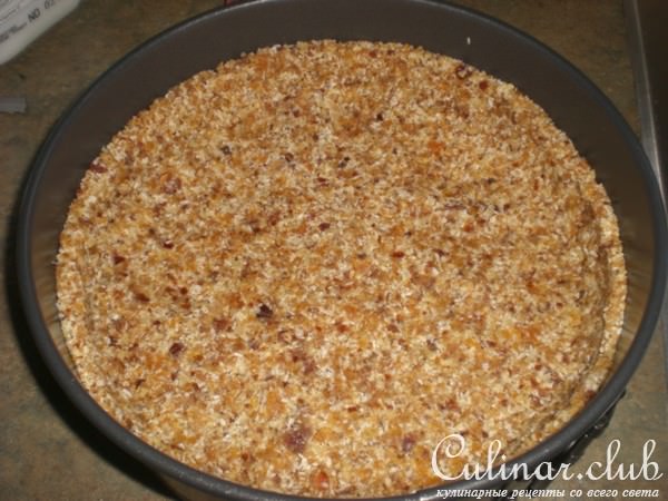 Очень полезный и вкусный авокадо-лаймовый пай без выпечки